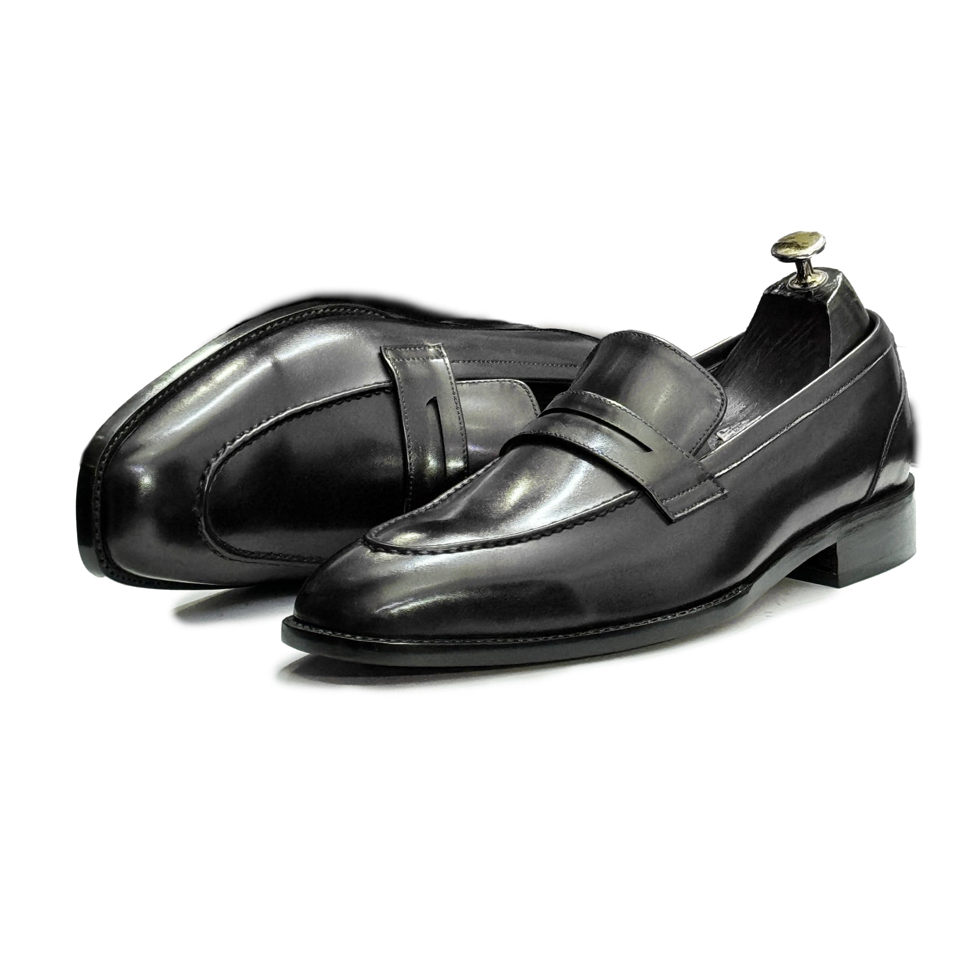 Close-Up of Fit – Close-up of the slip-on fit on Handmade Men’s Black Leather Loafers, offering an easy and secure fit for all-day wear.

