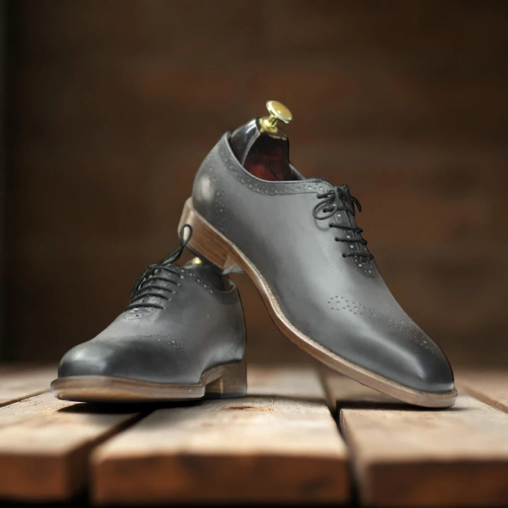 Soft leather lining inside Oxford shoes


