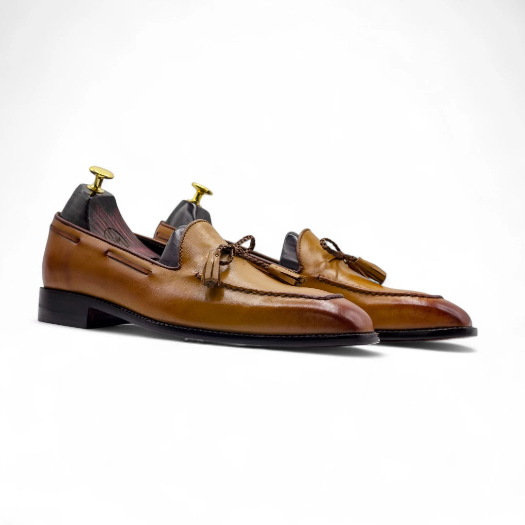 Handcrafted Men's Tan Tassel Shoes | Genuine Leather Loafers for Stylish Gentlemen