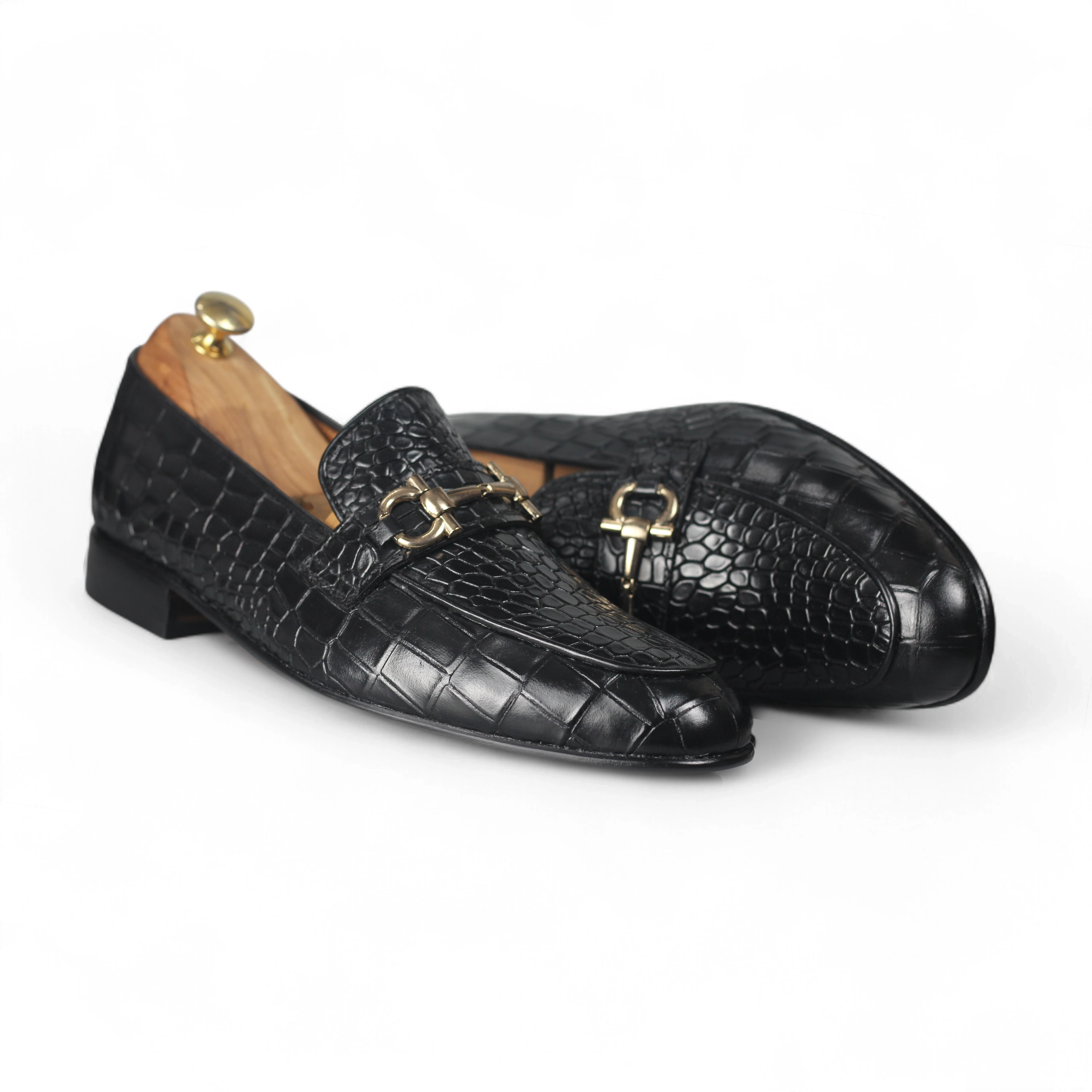 Blue Buckle Alligator Loafers: A Statement of Luxury and Style - Posh Footwears | Customize premium leather handmade bags, wallet, shoes
