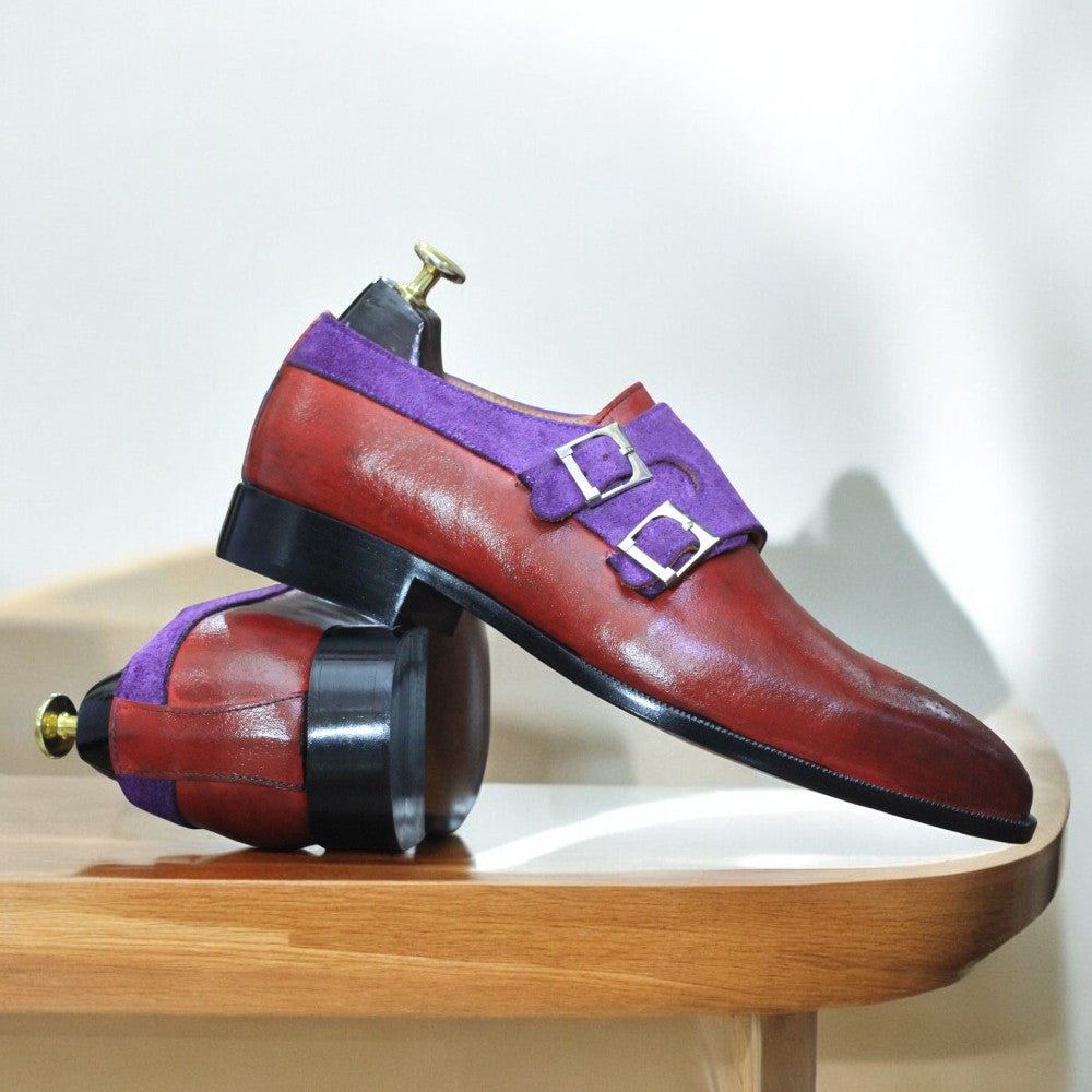 Men's Double Monk Shoes featuring premium leather and elegant buckle closures for a stylish look.