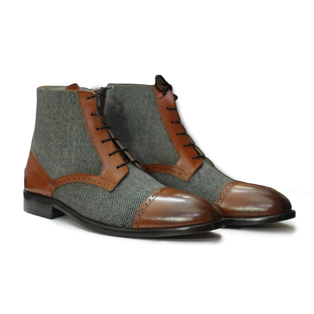 Front View – Men’s Designer Ankle Boots with Two-Tone Tweed and Leather Cap Toe, combining style and sophistication for versatile wear.
