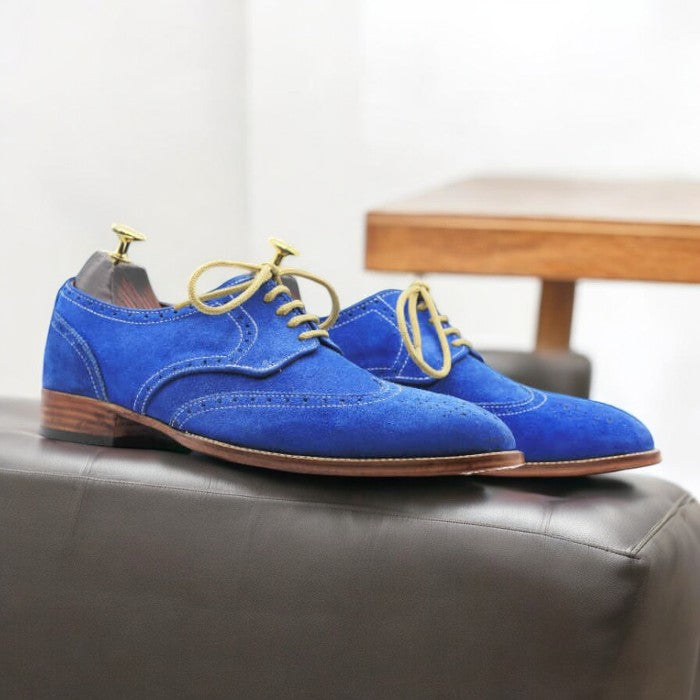 Men's blue suede lace-up Oxfords with wingtip design