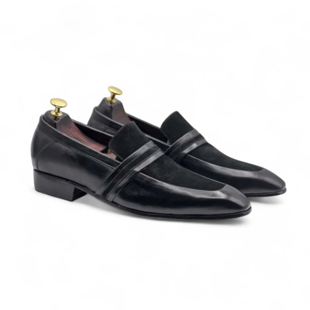 Elegant black leather loafers for business or casual wear

