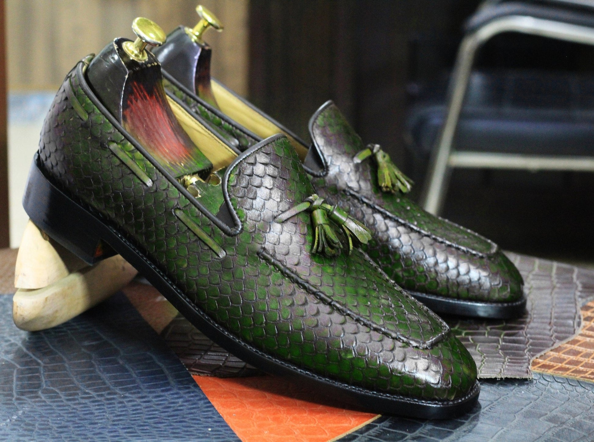 Handmade Fish Skin Textured Genuine Cow - Hide Leather Round Toe Tussle Loafers For Men, Dress Formal Slip On Moccasins For Mens - Posh Footwear