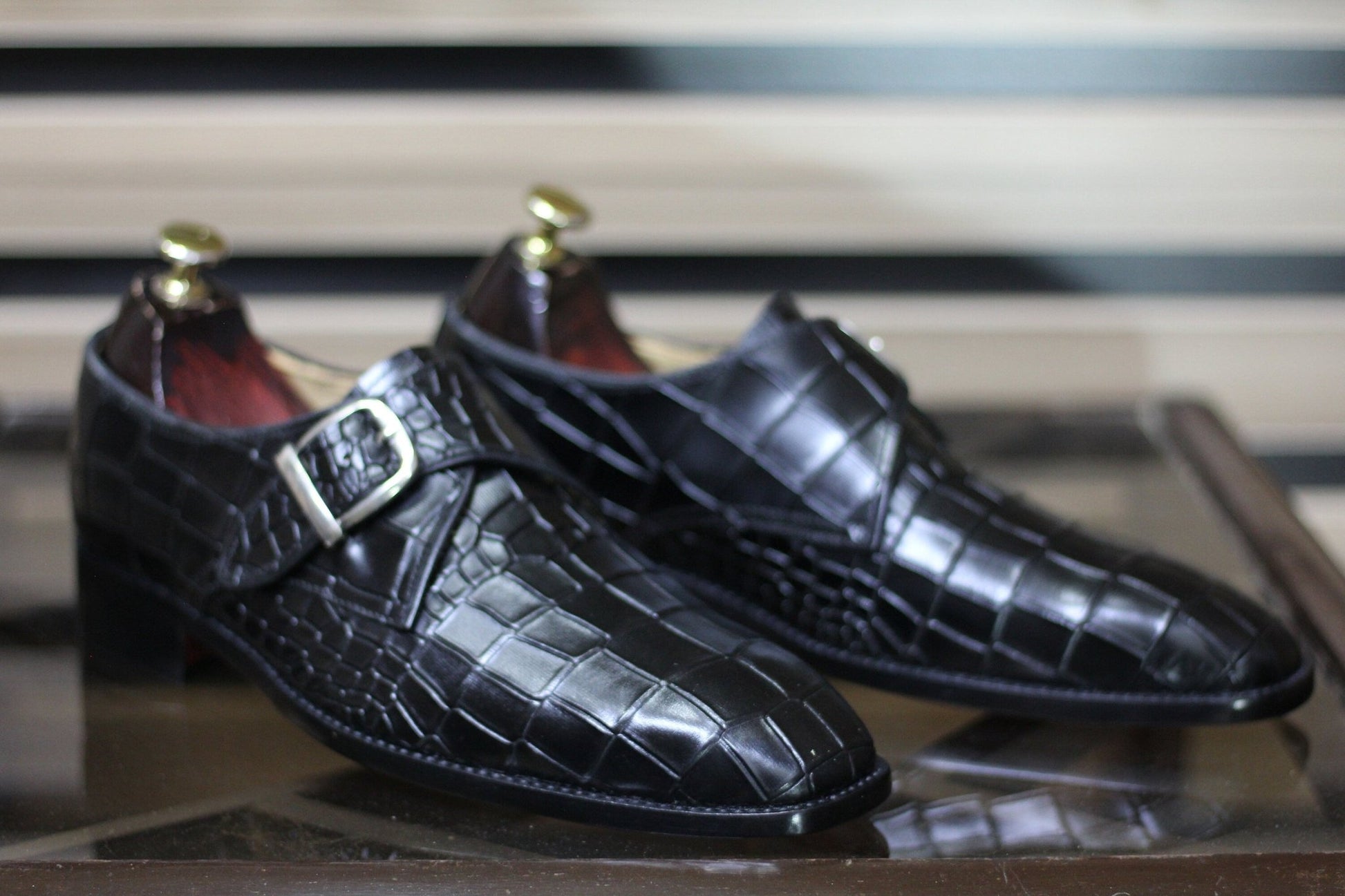 Handmade Single Monk Alligator Textured Shoes, Leather Black Shoes For Men's - Posh Footwear