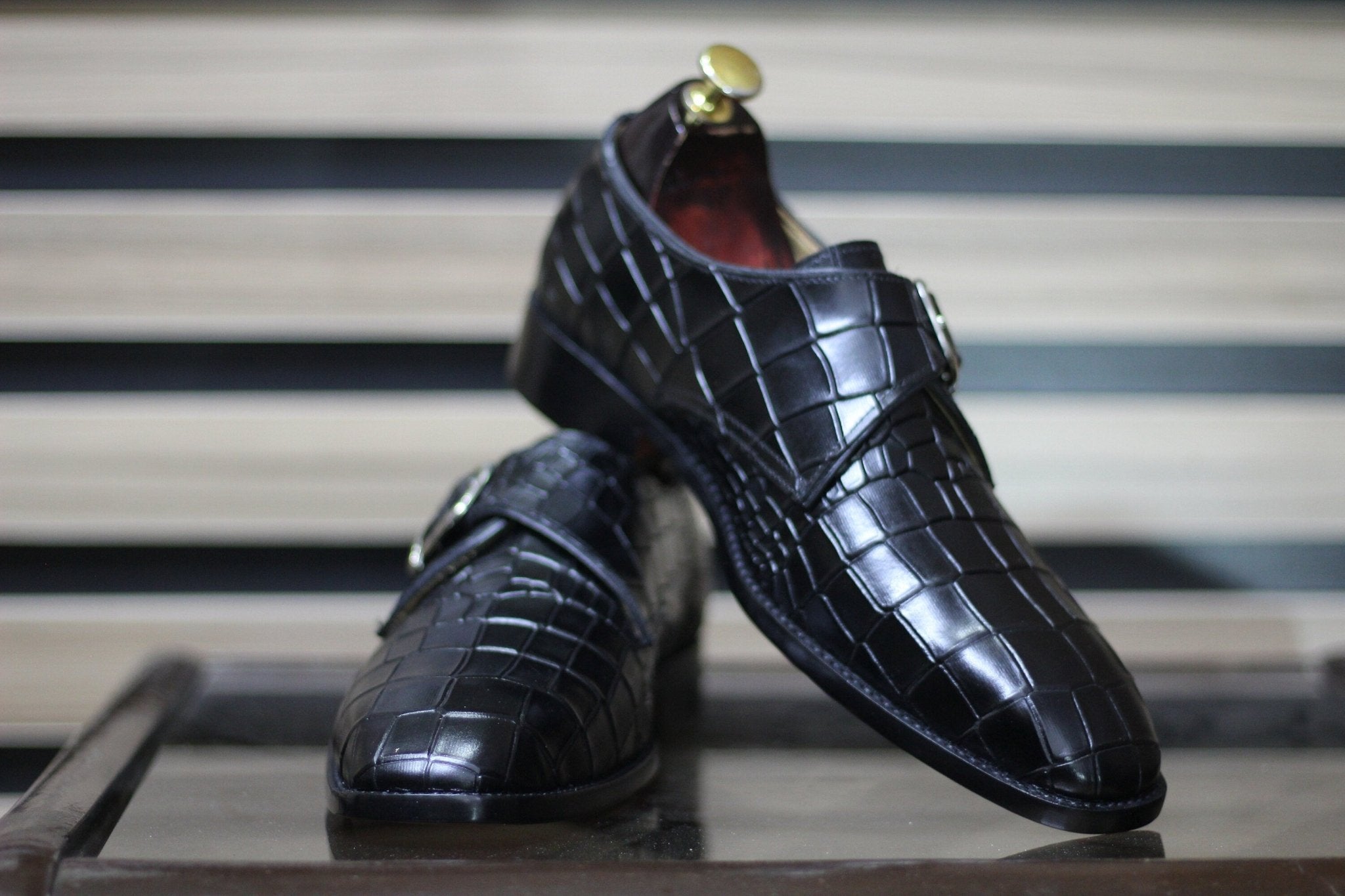 Handmade Single Monk Alligator Textured Shoes, Leather Black Shoes For Men's - Posh Footwear