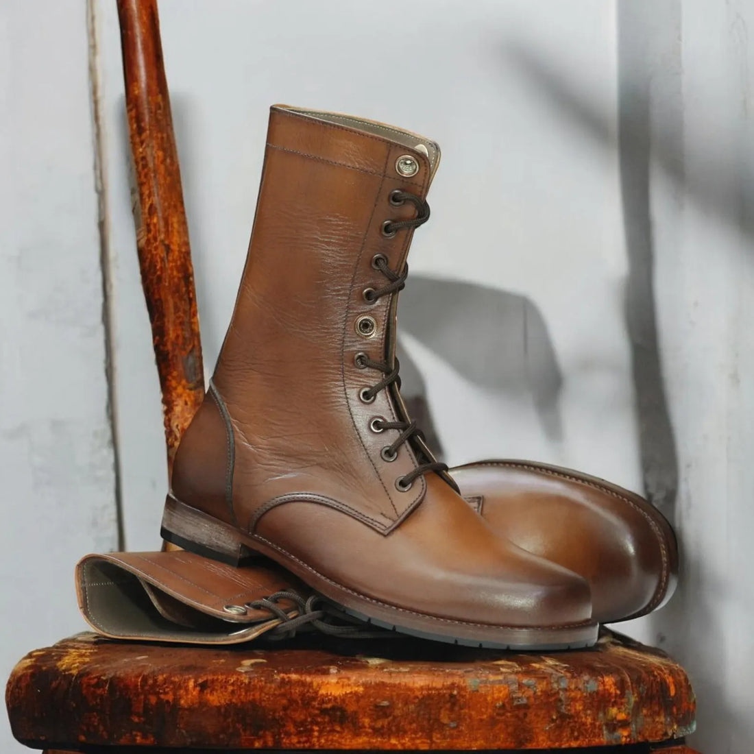 Men's Brown Leather Ankle Boots - 1950s Army Design for Stylish Comfort