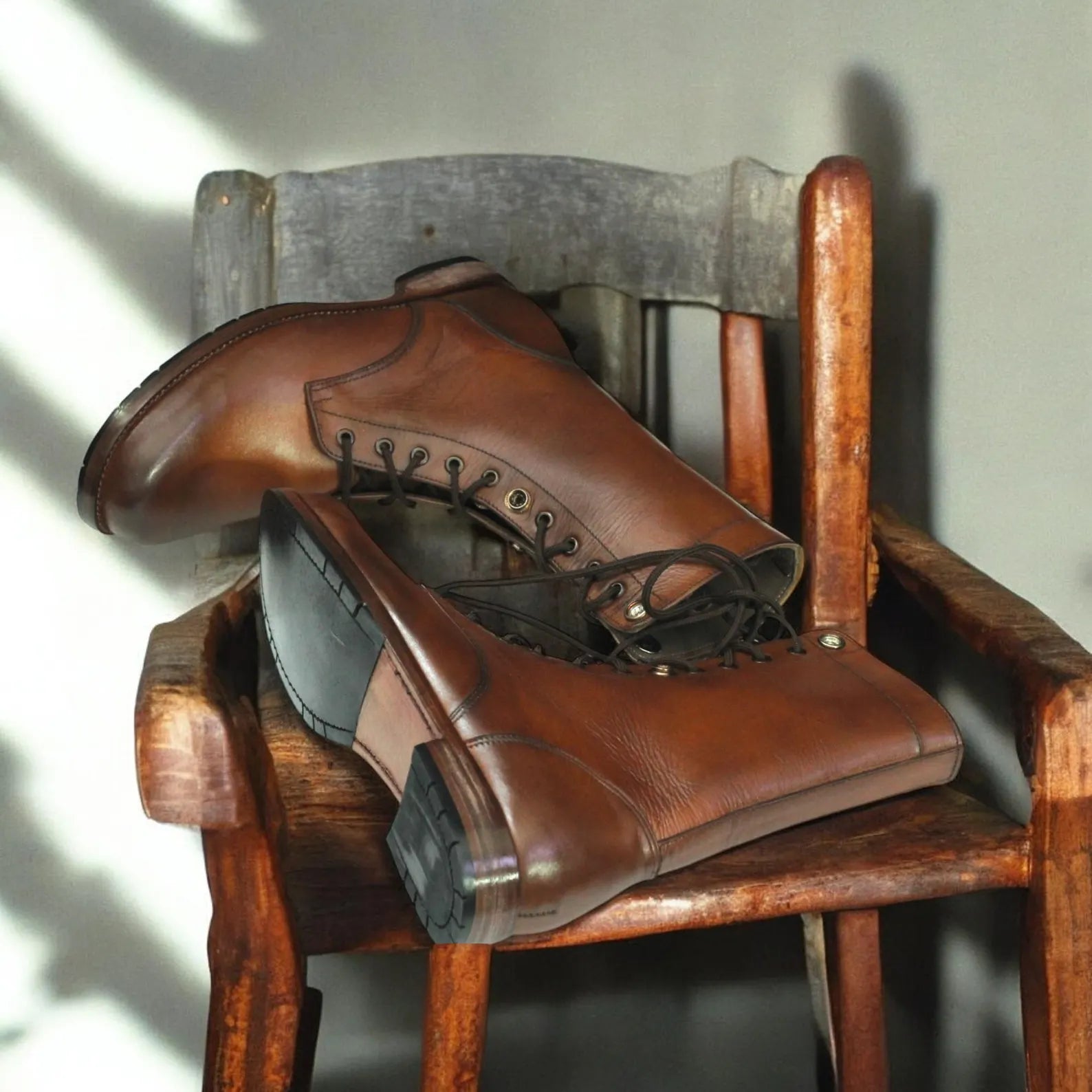 Men's Brown Leather Ankle Boots - 1950s Army Design for Stylish Comfort