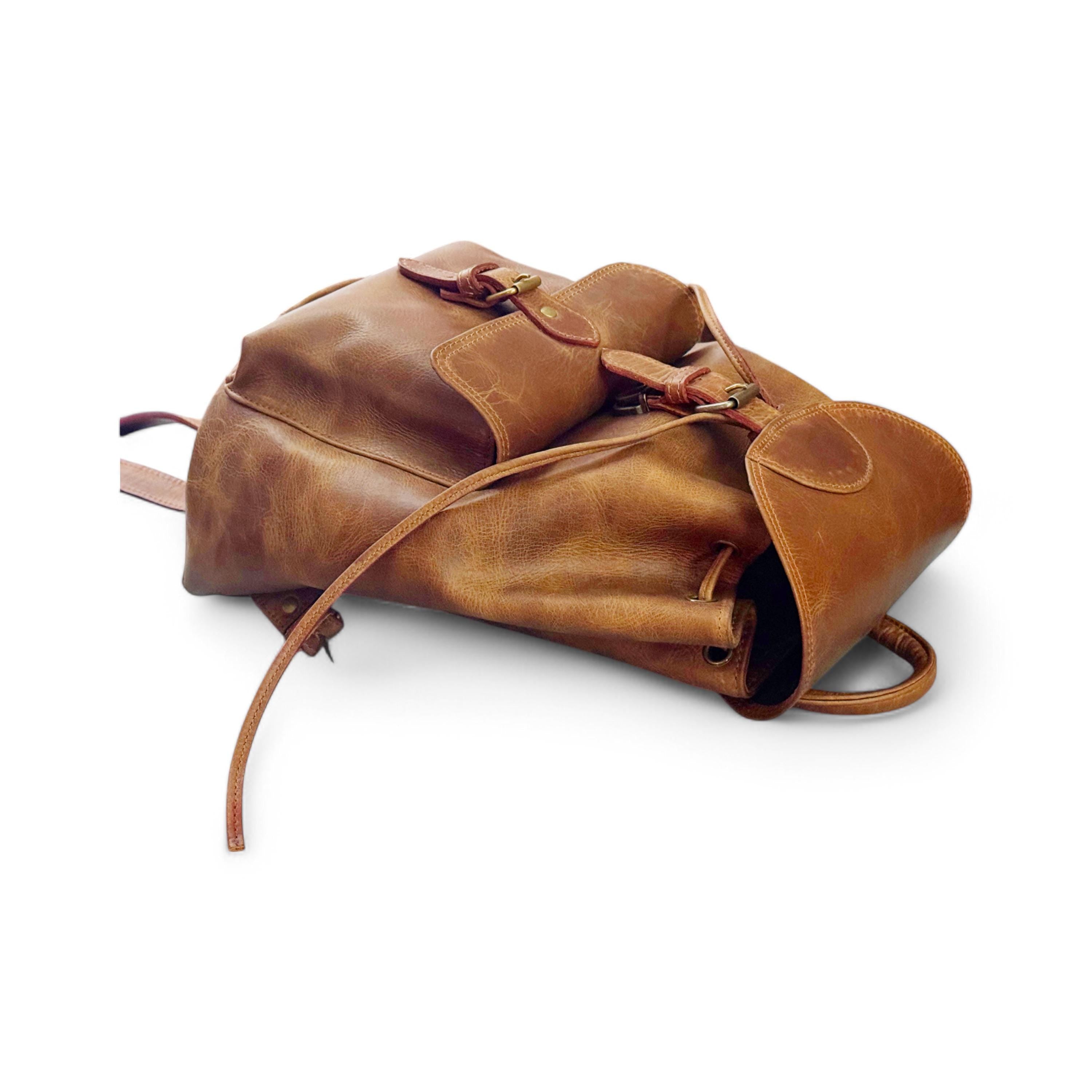 Top View – Overhead Look at Flap and Drawstring

