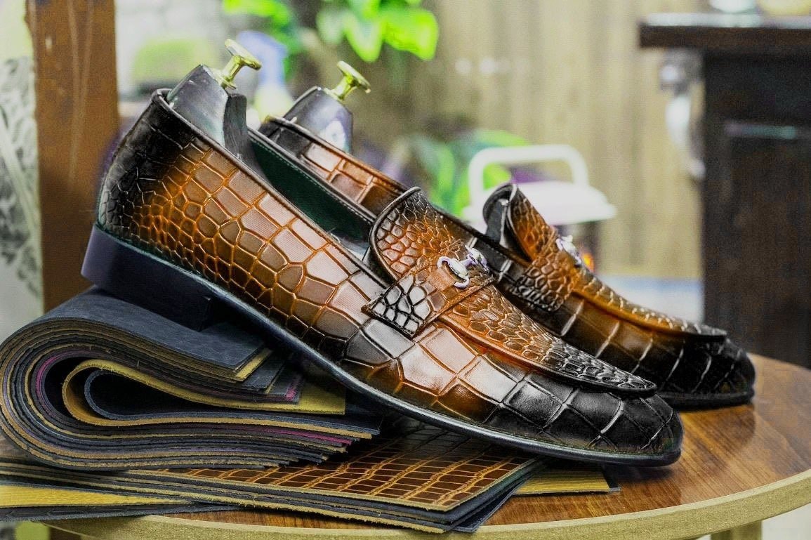New Handmade Alligator Textured Genuine Cow - Hide Leather Buckle Loafers For Men, Dress Formal Slip On Shoes Mens - Posh Footwear